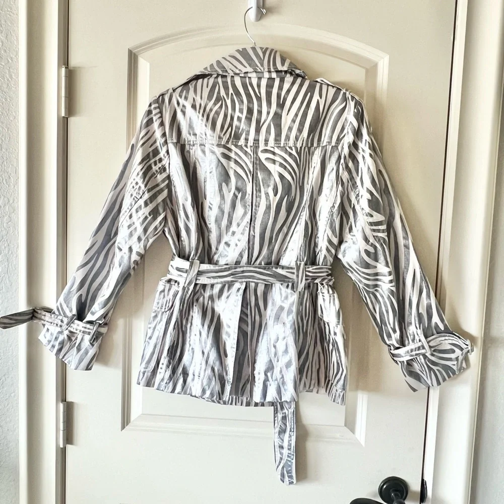 Lisa International Silver Metallic Zebra Print Double Breasted Belted Jacket M